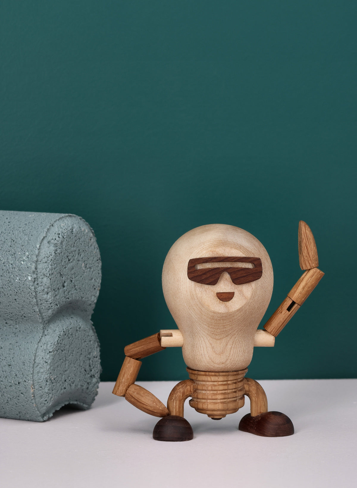 Buster Bulb